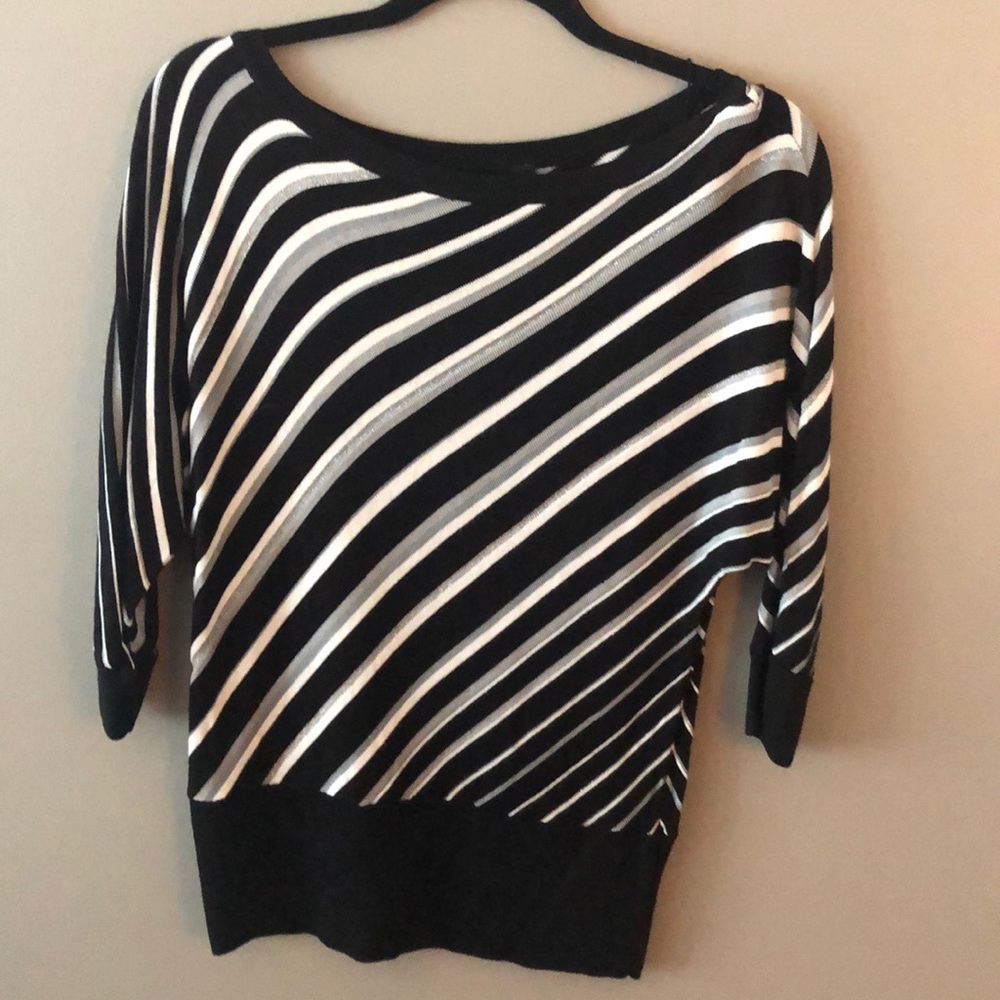WHBM light weight sweater